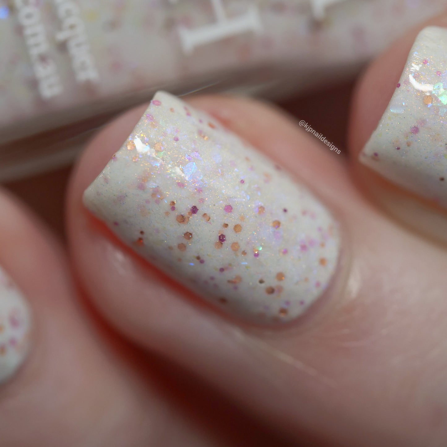 Sea Jewel - Lacquered In White Group Custom