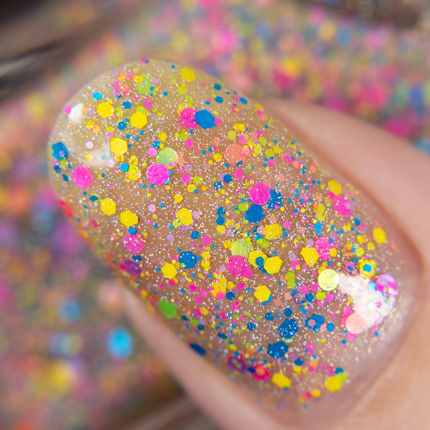 Barbie World - Limited Edition (Clear Topper)