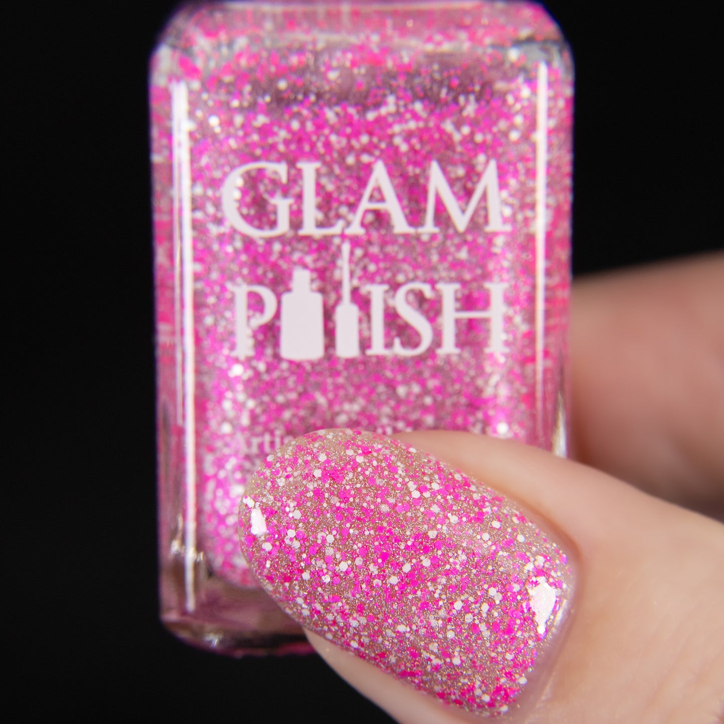 KISSY KISSY - Paint It Pink Exclusive
