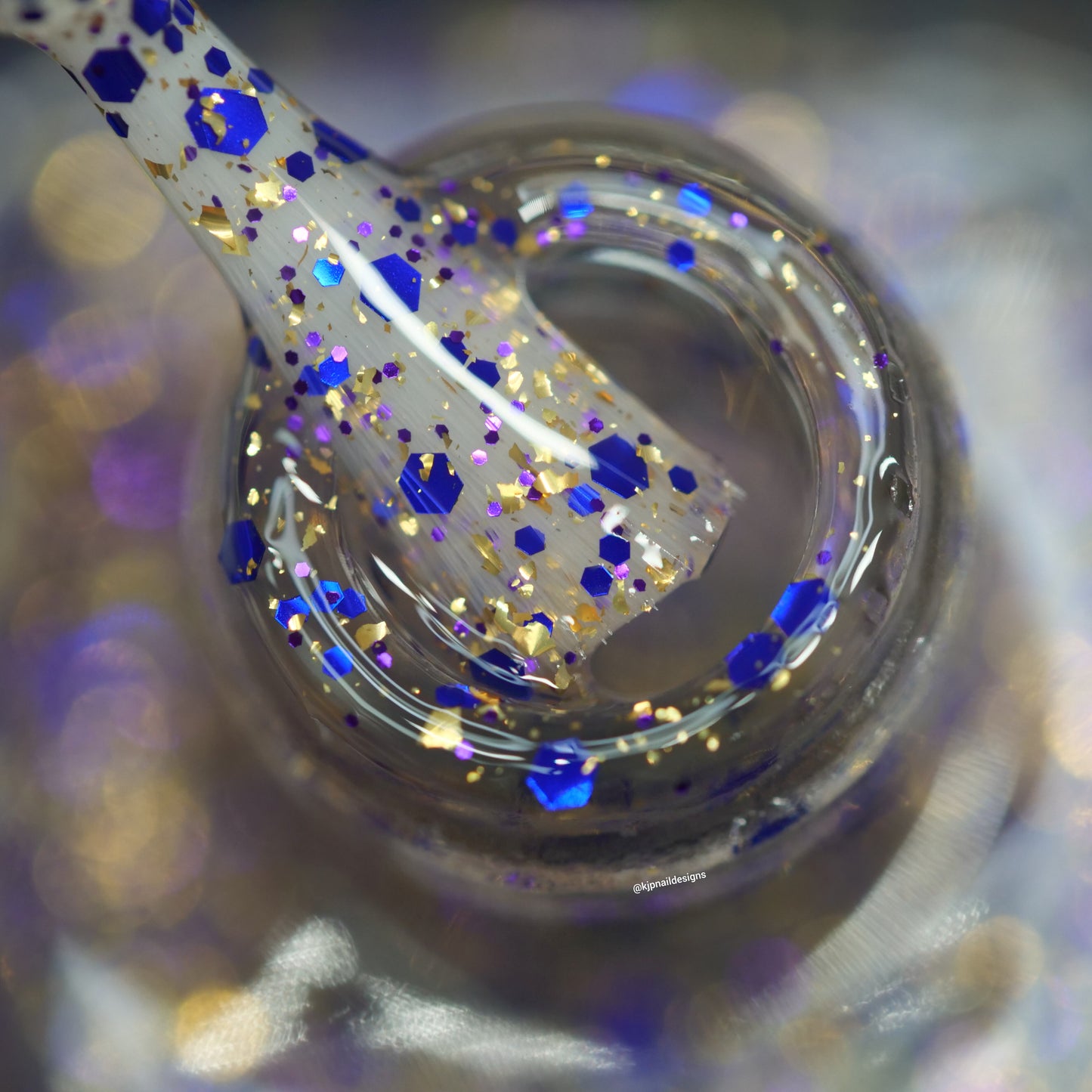 Royal Bling (Topper) - Limited Edition