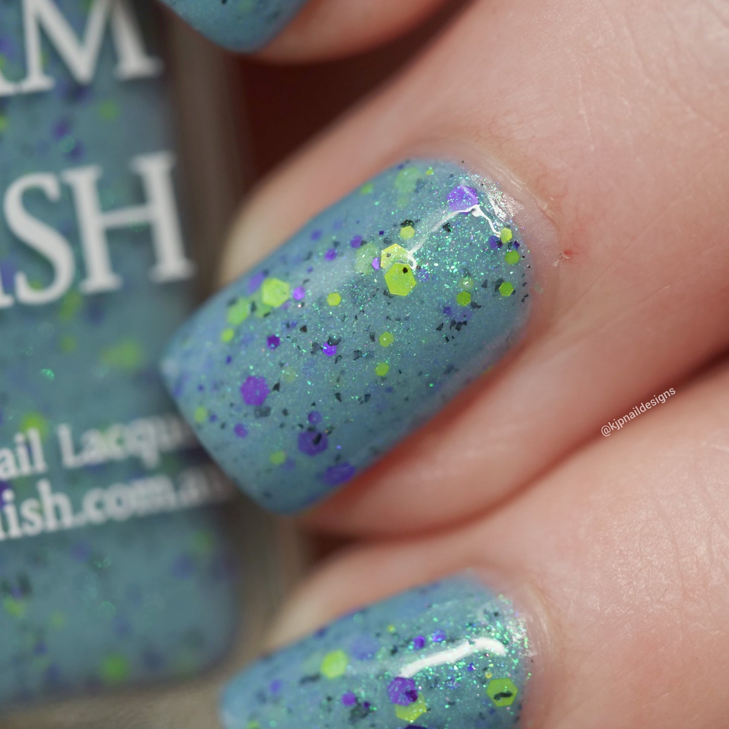 She Never Sleeps - Halloween Horror Shop SPECIAL EDITION