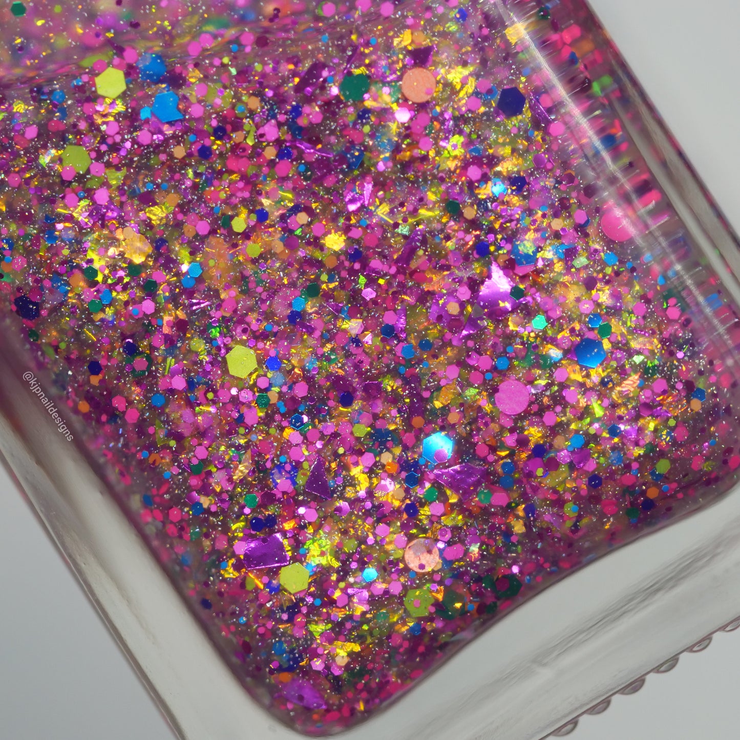 I'm Not Giving Up Today - Paint It Pink Exclusive