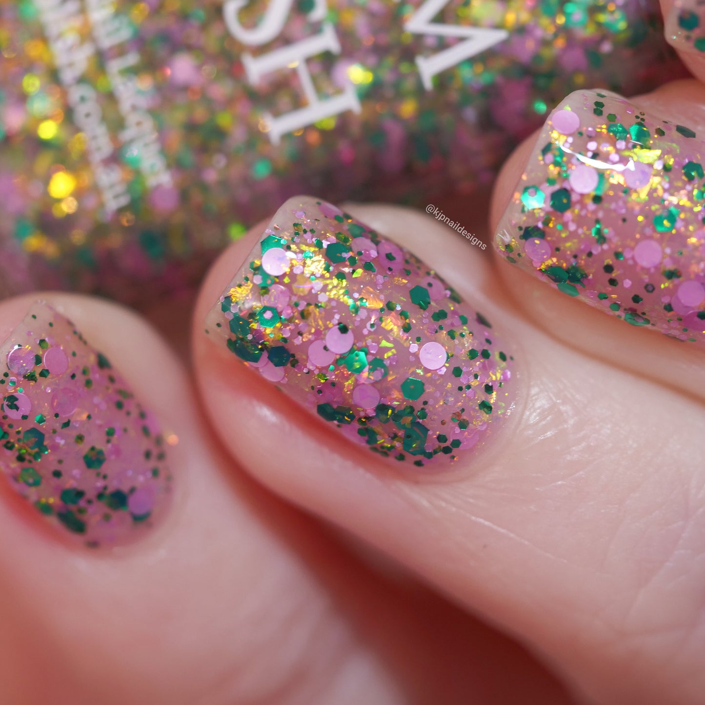 Pretty Guardian Of Love & Courage