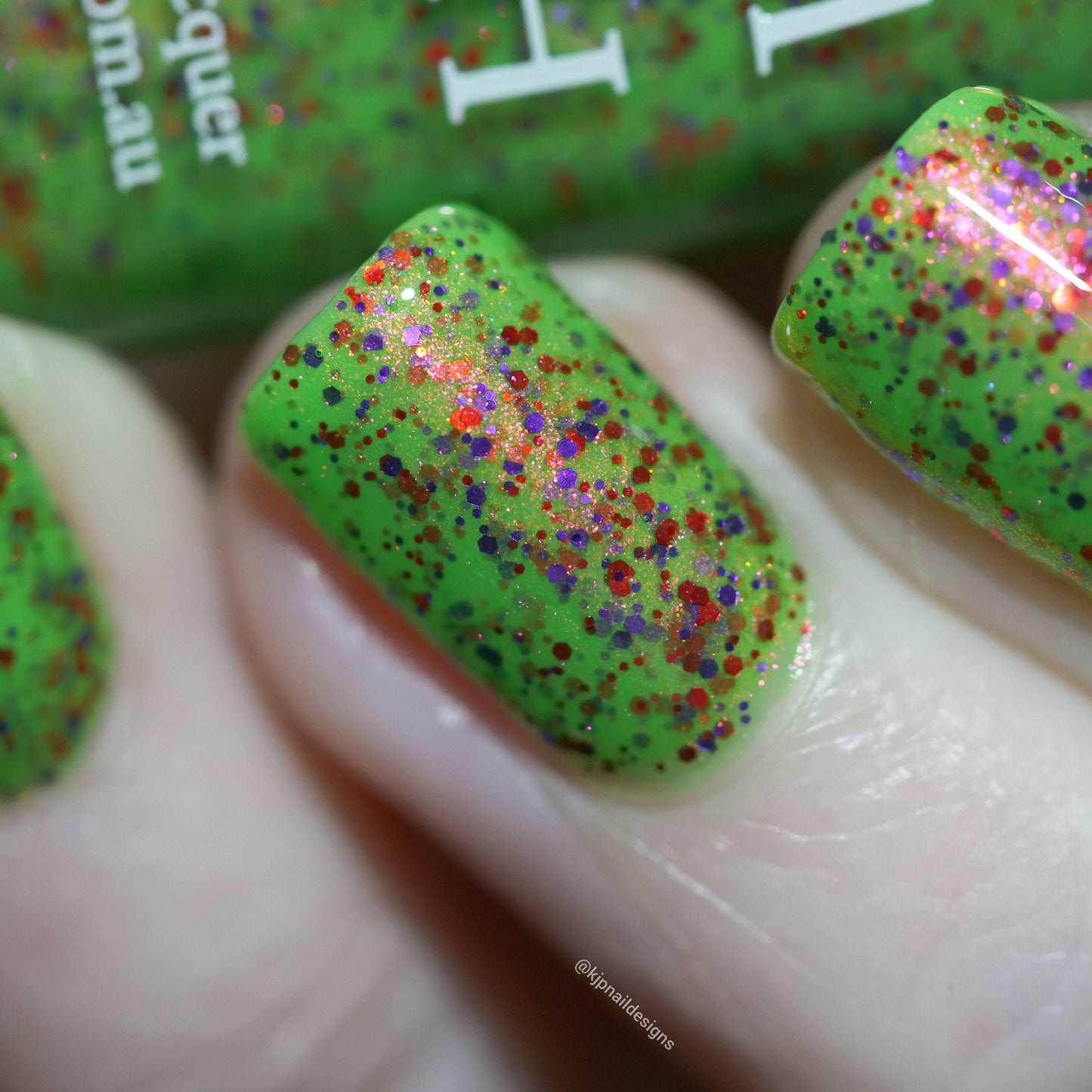 Candy Apple Cauldron